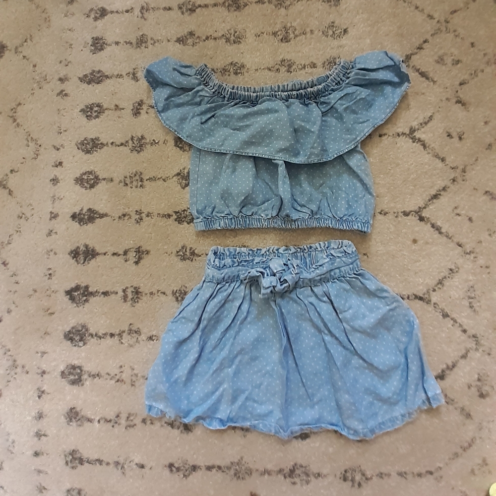 Girls 2 piece outfit